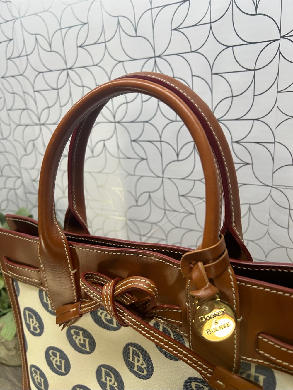 Dooney & Bourke Alto tote bag *made in Italy - Picture 5 of 14